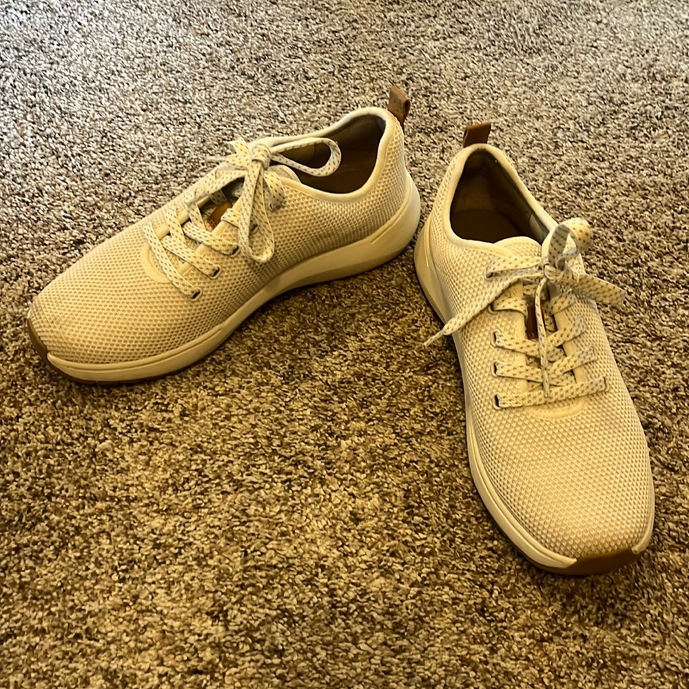 Dr. Scholls Sneakers